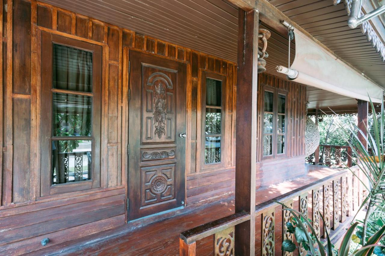 Jintana Resort Buriram Extérieur photo