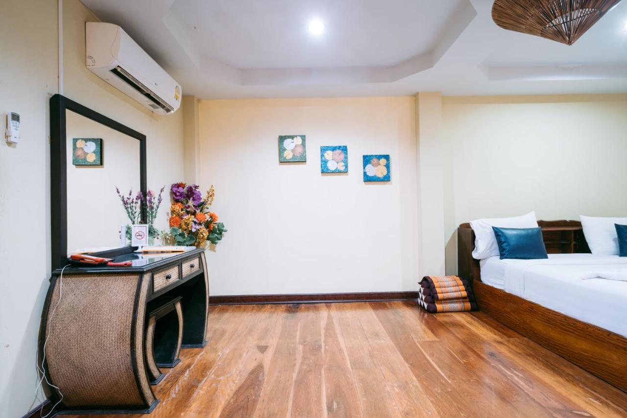 Jintana Resort Buriram Extérieur photo