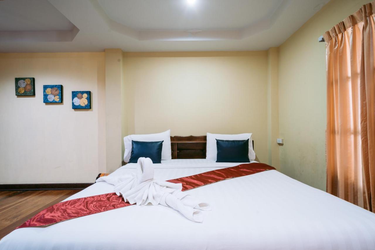 Jintana Resort Buriram Extérieur photo